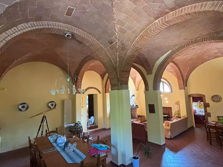 Immagine 28 di Casa colonica in vendita  a Pomarance