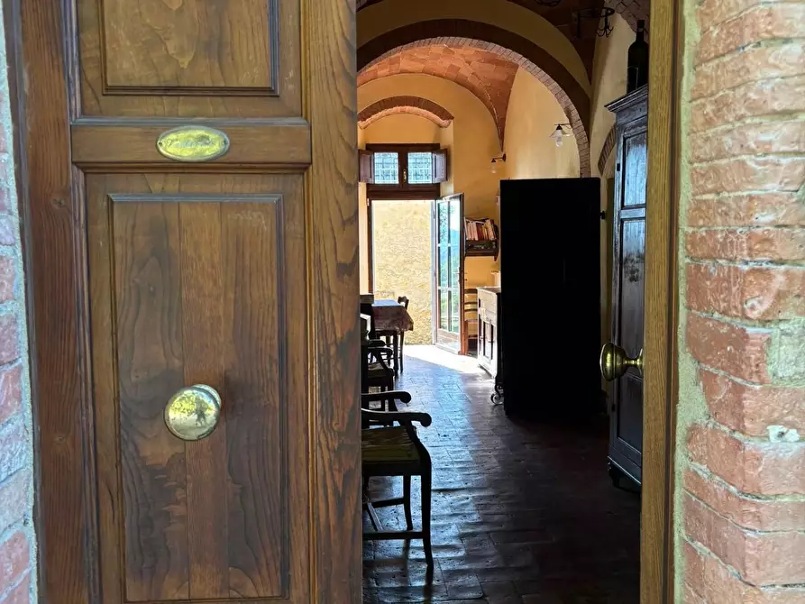 Immagine 22 di Casa colonica in vendita  a Pomarance