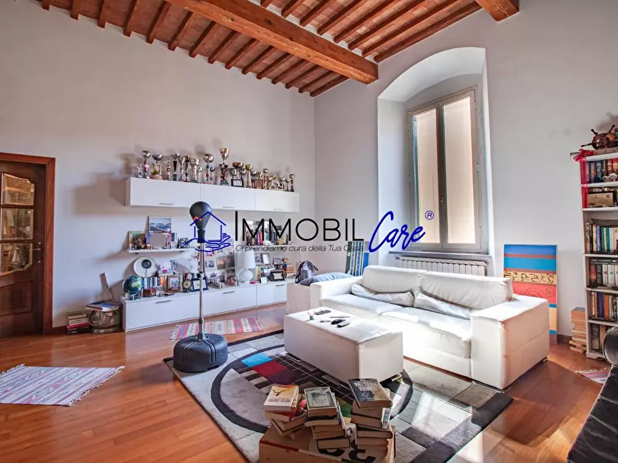 Immagine 2 di Appartamento in vendita  a Livorno
