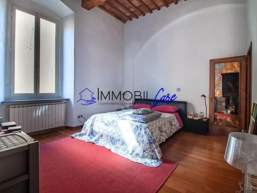 Immagine 17 di Appartamento in vendita  a Livorno