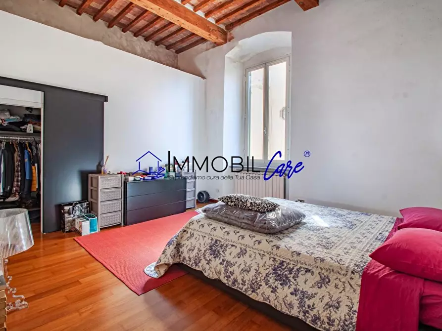 Immagine 16 di Appartamento in vendita  a Livorno