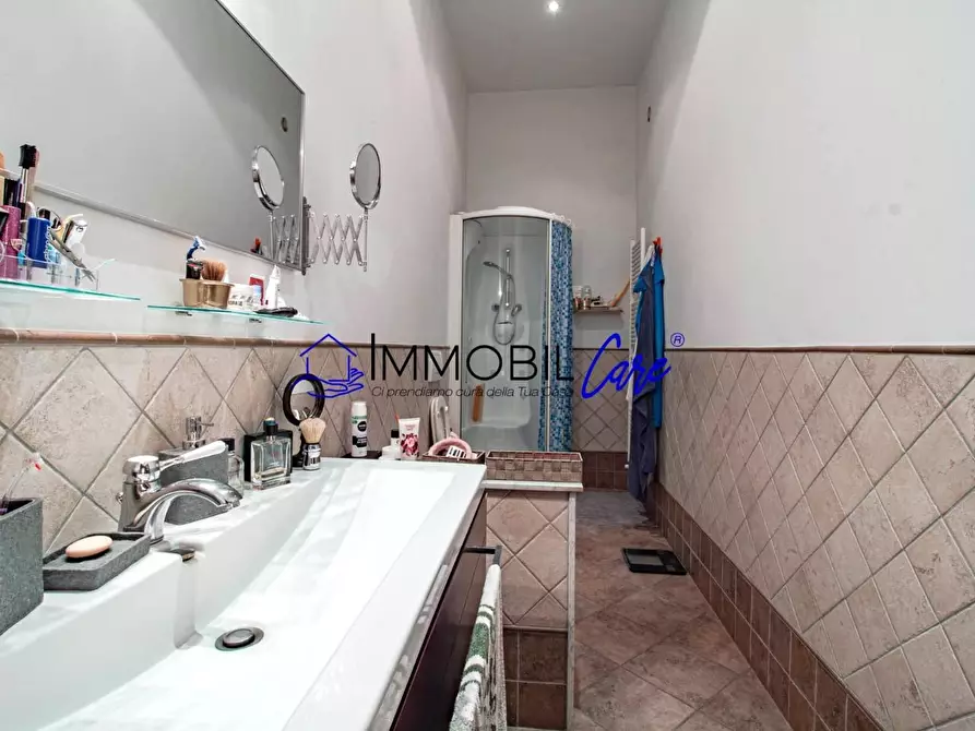 Immagine 19 di Appartamento in vendita  a Livorno