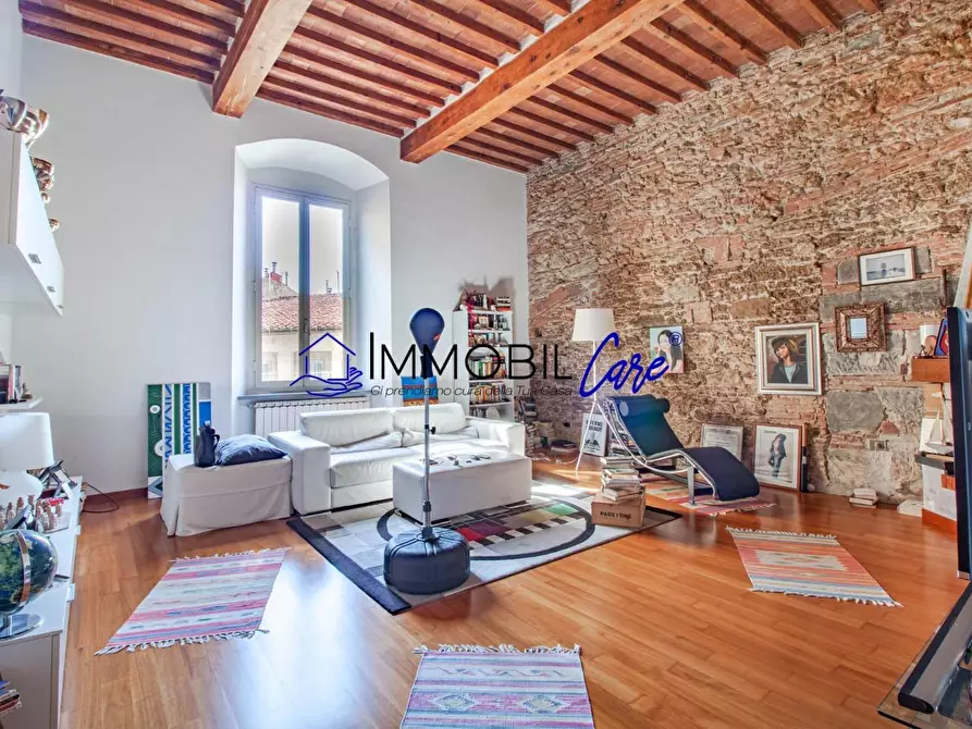 Immagine 1 di Appartamento in vendita  a Livorno