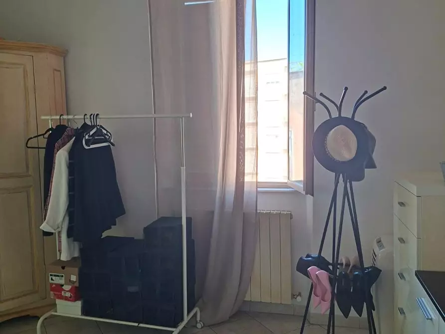 Immagine 8 di Appartamento in vendita  a Livorno