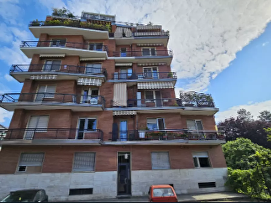 Immagine 4 di Appartamento in vendita  a Torino