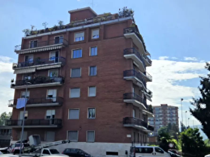 Immagine 1 di Appartamento in vendita  a Torino