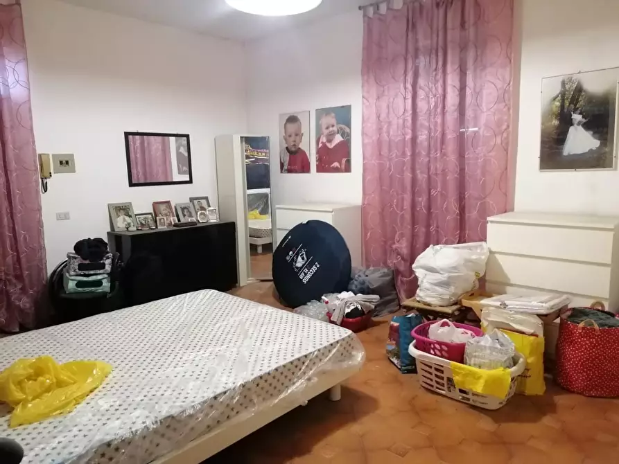 Immagine 15 di Porzione di casa in vendita  a Castelnuovo Magra