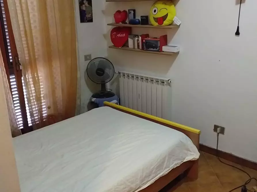 Immagine 18 di Porzione di casa in vendita  a Castelnuovo Magra