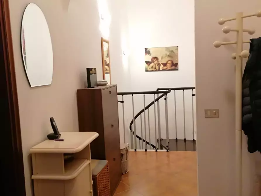 Immagine 19 di Porzione di casa in vendita  a Castelnuovo Magra