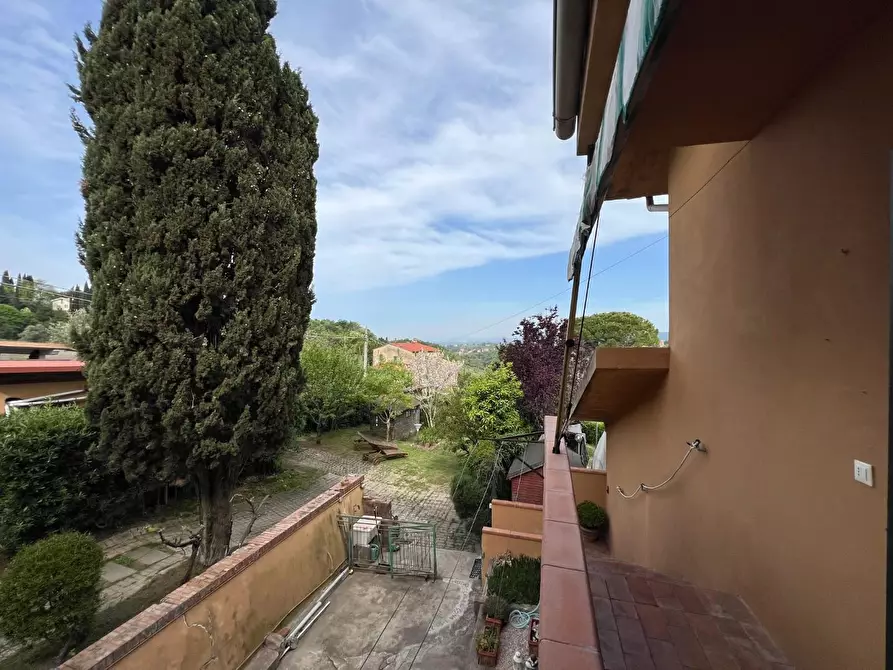 Immagine 25 di Appartamento in vendita  a Montescudaio
