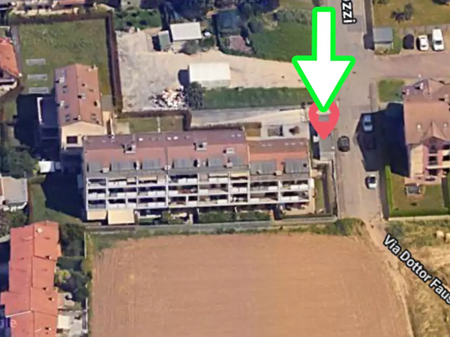 Immagine 4 di Garage in vendita  a Ornago