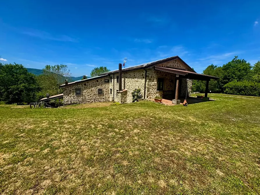 Immagine 4 di Casa colonica in vendita  a Firenzuola