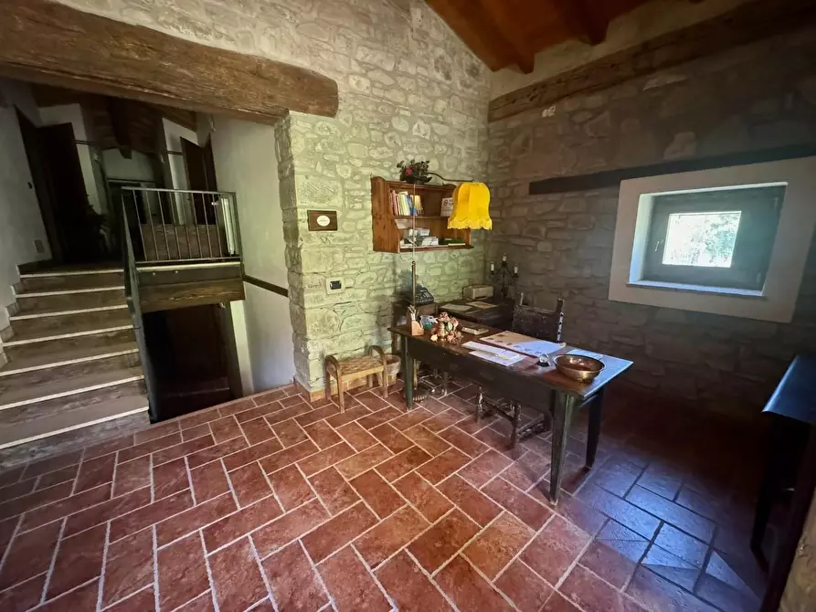 Immagine 9 di Casa colonica in vendita  a Firenzuola