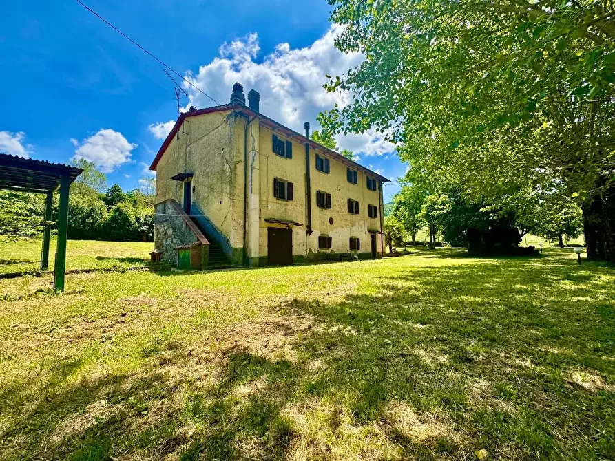 Immagine 26 di Casa colonica in vendita  a Firenzuola
