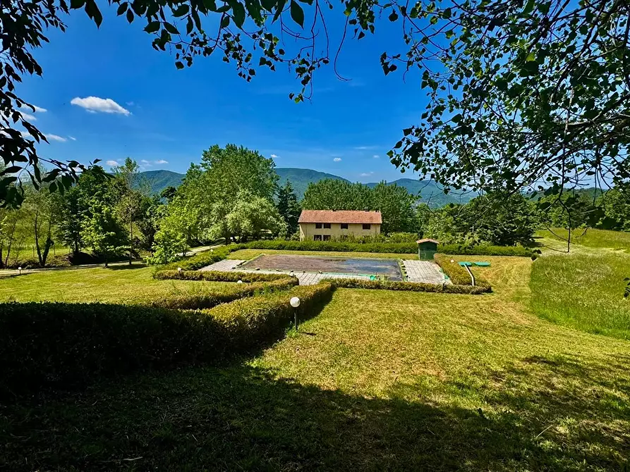 Immagine 6 di Casa colonica in vendita  a Firenzuola