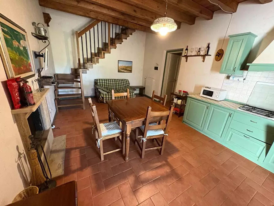 Immagine 2 di Appartamento in vendita  a Radda In Chianti