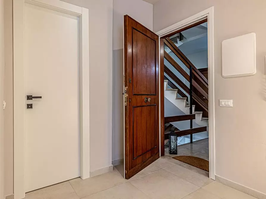 Immagine 4 di Appartamento in vendita  a Pontedera