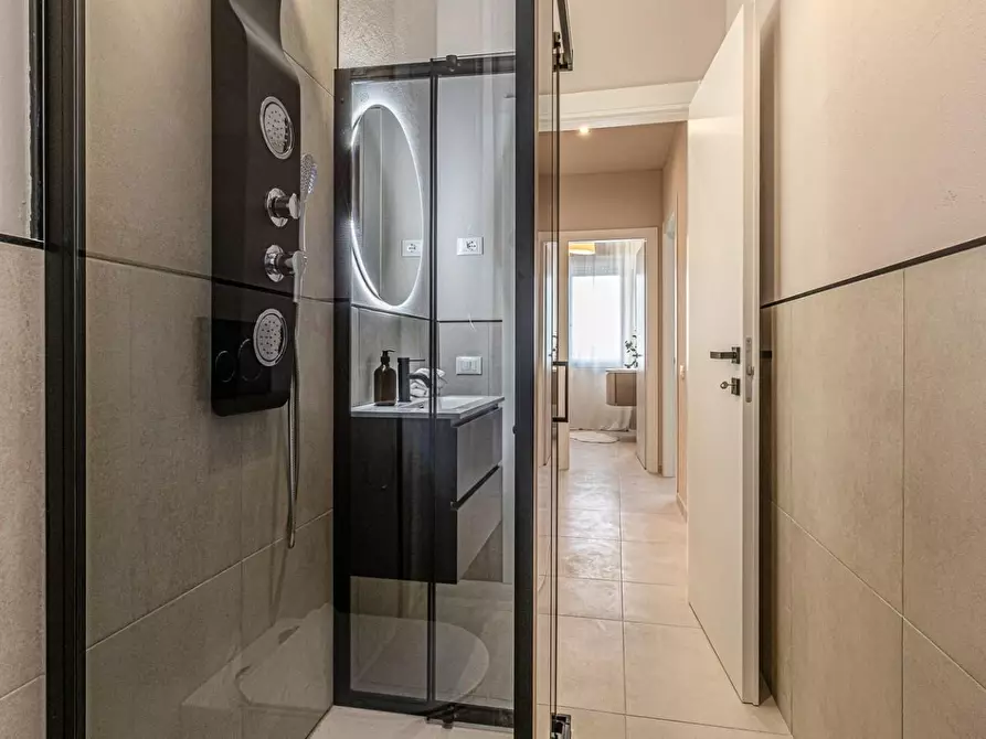 Immagine 34 di Appartamento in vendita  a Pontedera