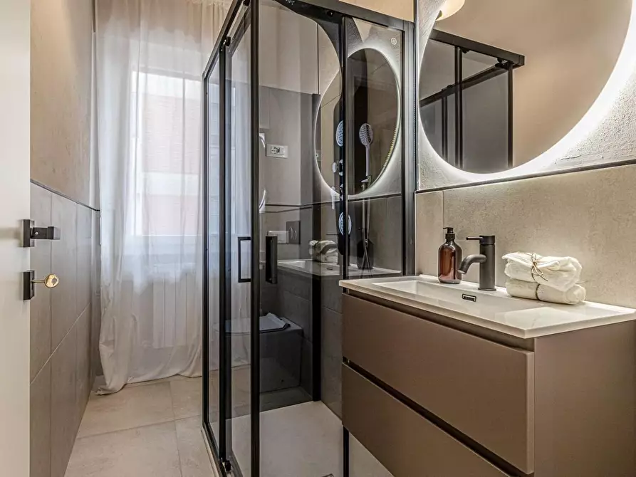 Immagine 36 di Appartamento in vendita  a Pontedera