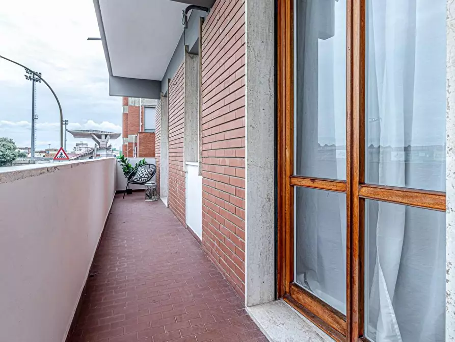 Immagine 54 di Appartamento in vendita  a Pontedera