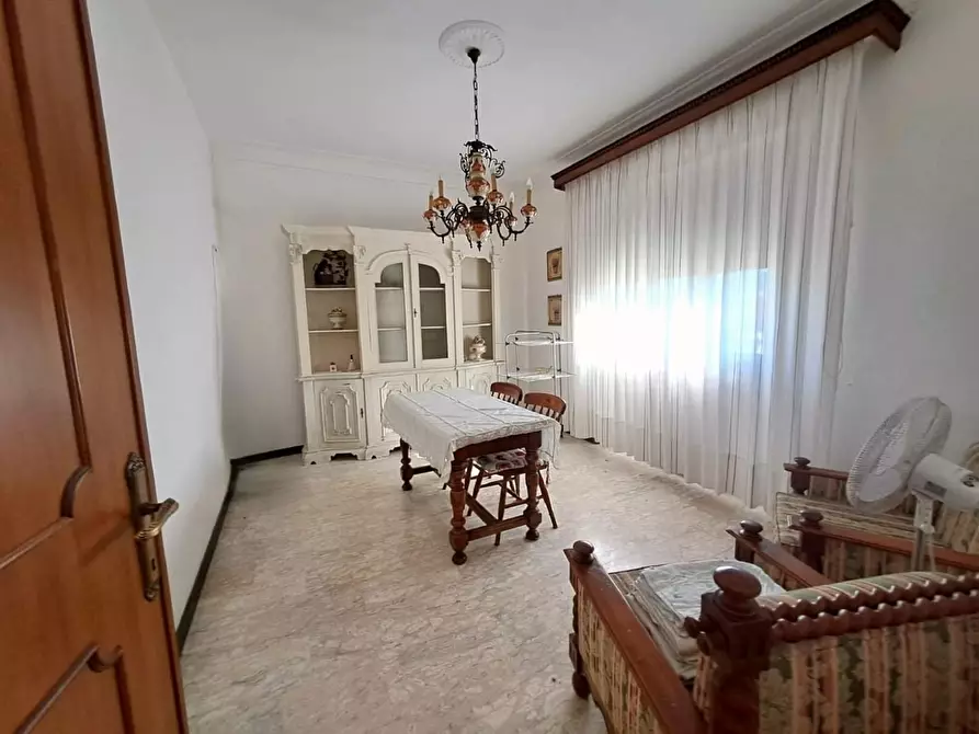 Immagine 15 di Appartamento in vendita  a Massa