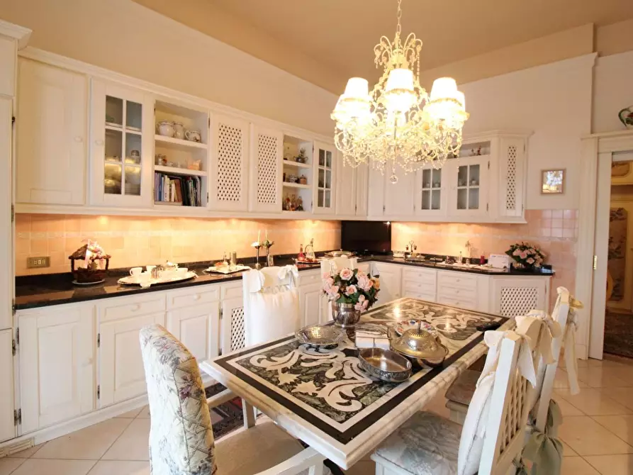 Immagine 9 di Appartamento in vendita  a Ponsacco