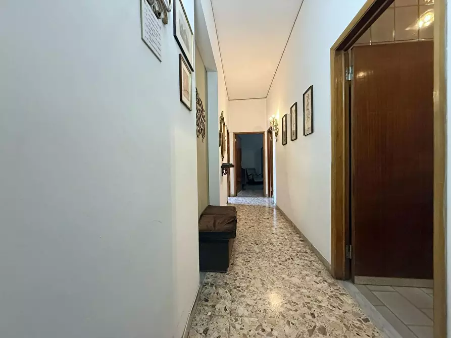 Immagine 6 di Appartamento in vendita  a Siena