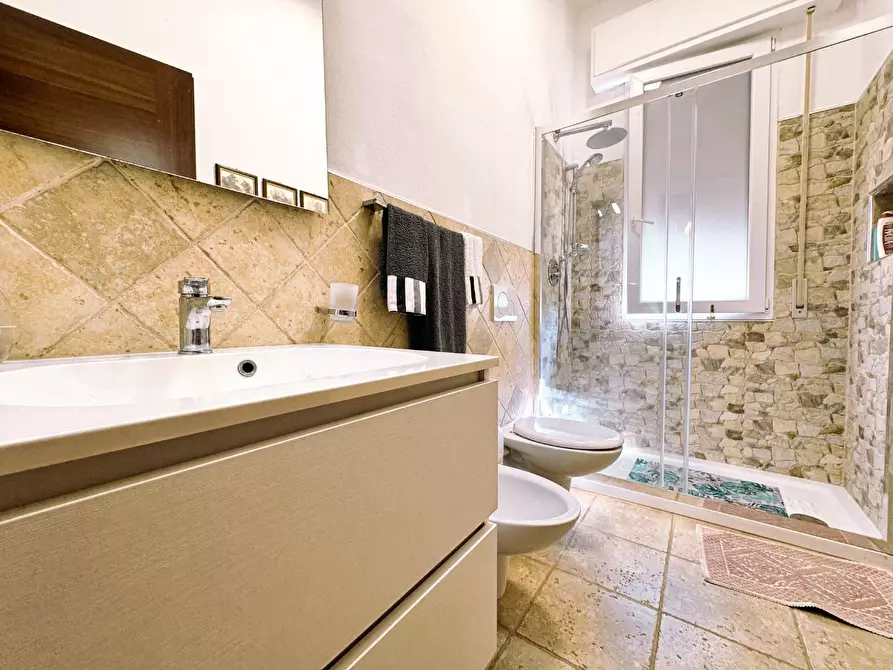 Immagine 14 di Appartamento in affitto  a Pisa