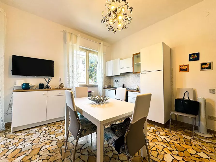 Immagine 2 di Appartamento in affitto  a Pisa