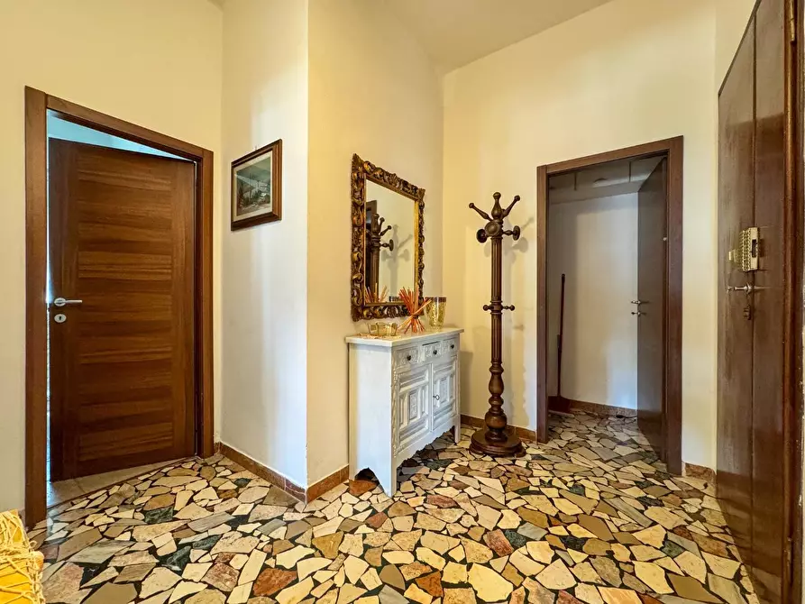 Immagine 6 di Appartamento in affitto  a Pisa