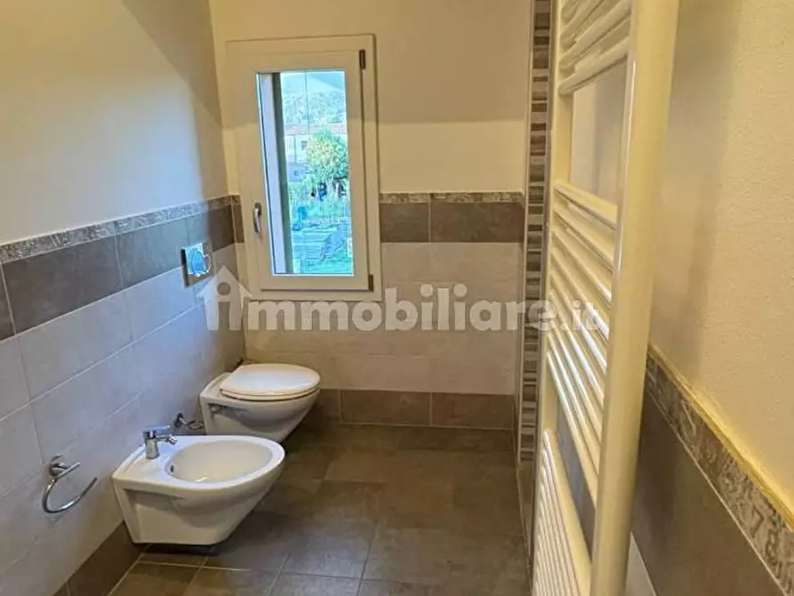 Immagine 2 di Villetta a schiera in vendita  a Cascina