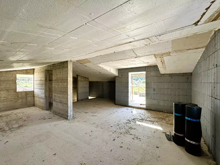 Immagine 11 di Villa in vendita  a San Vincenzo