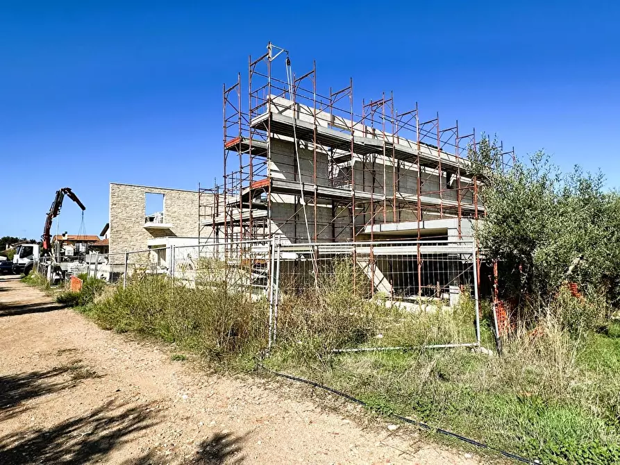 Immagine 5 di Villa in vendita  a San Vincenzo