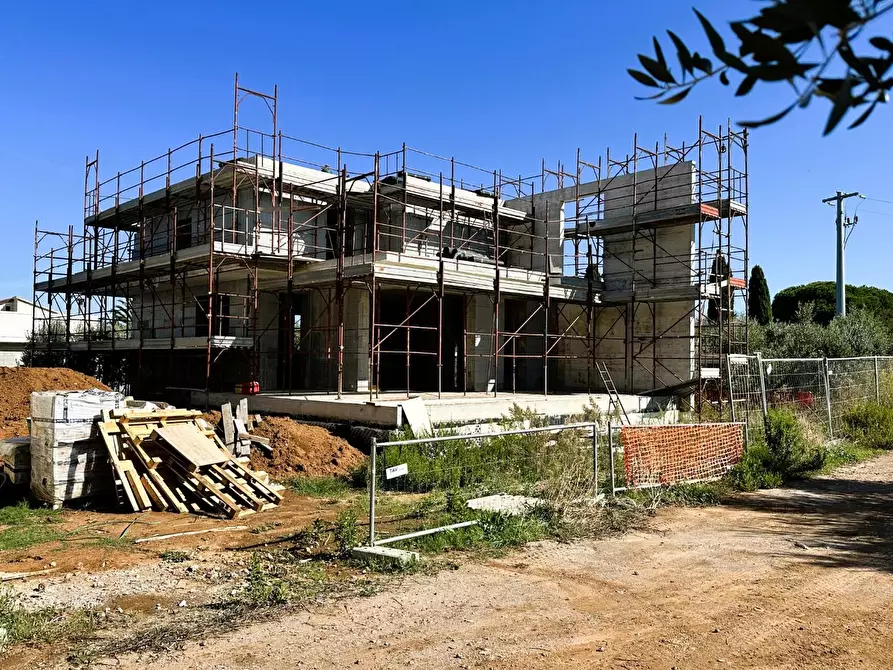 Immagine 4 di Villa in vendita  a San Vincenzo