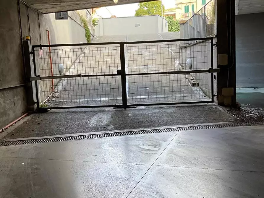 Immagine 47 di Appartamento in vendita  a Pontedera