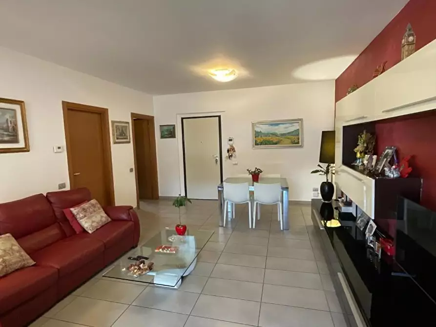 Immagine 3 di Appartamento in vendita  a Pontedera