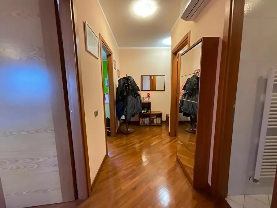 Immagine 29 di Appartamento in vendita  a Pontedera