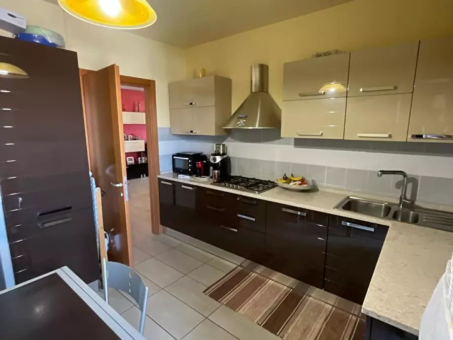 Immagine 13 di Appartamento in vendita  a Pontedera