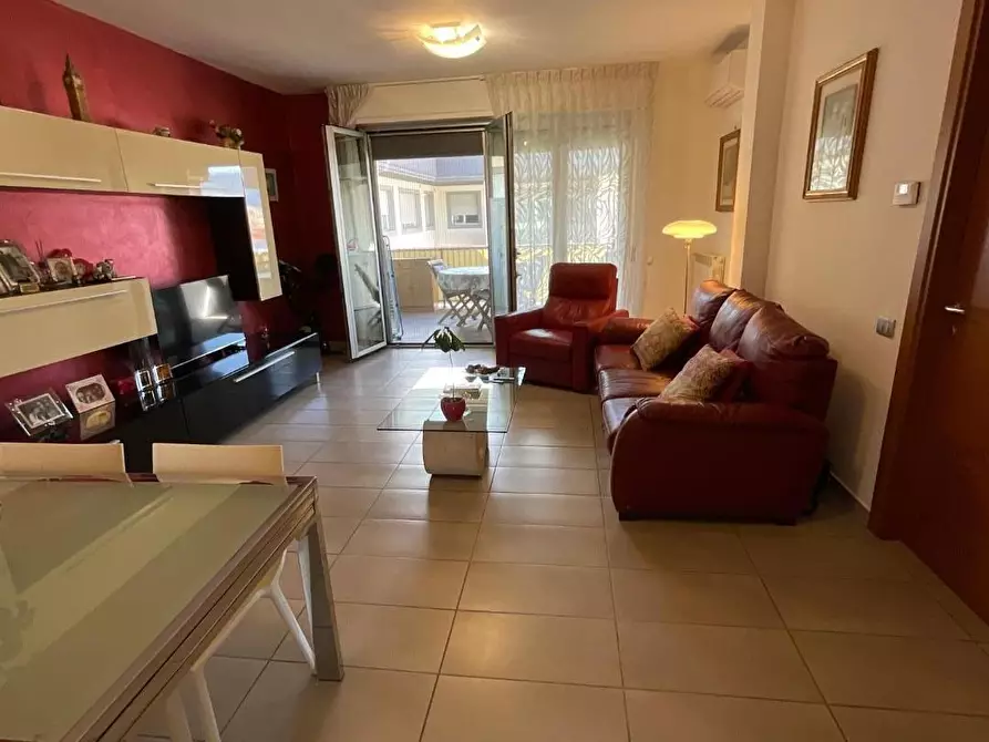 Immagine 5 di Appartamento in vendita  a Pontedera