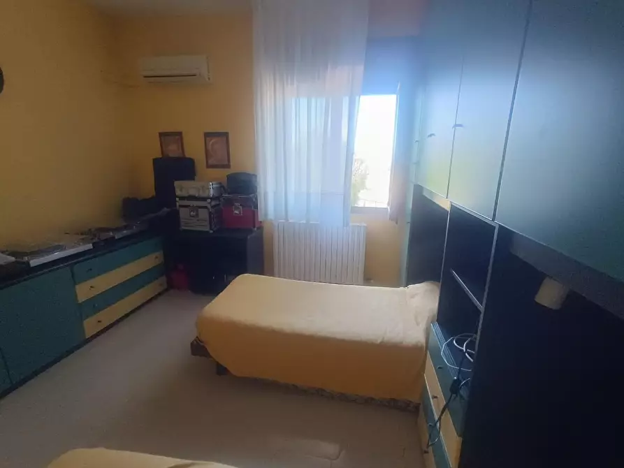 Immagine 27 di Appartamento in vendita  a Taranto