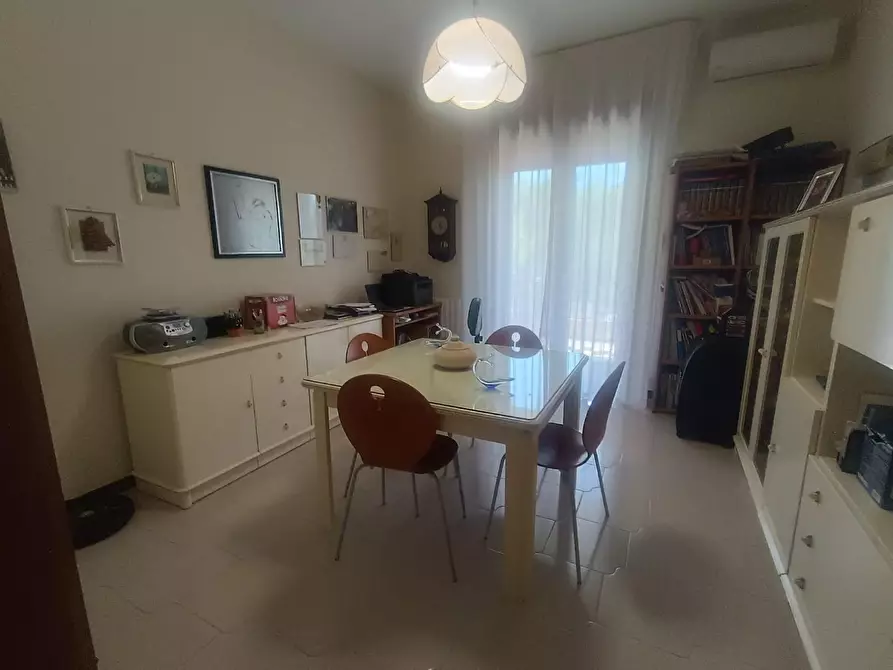 Immagine 19 di Appartamento in vendita  a Taranto