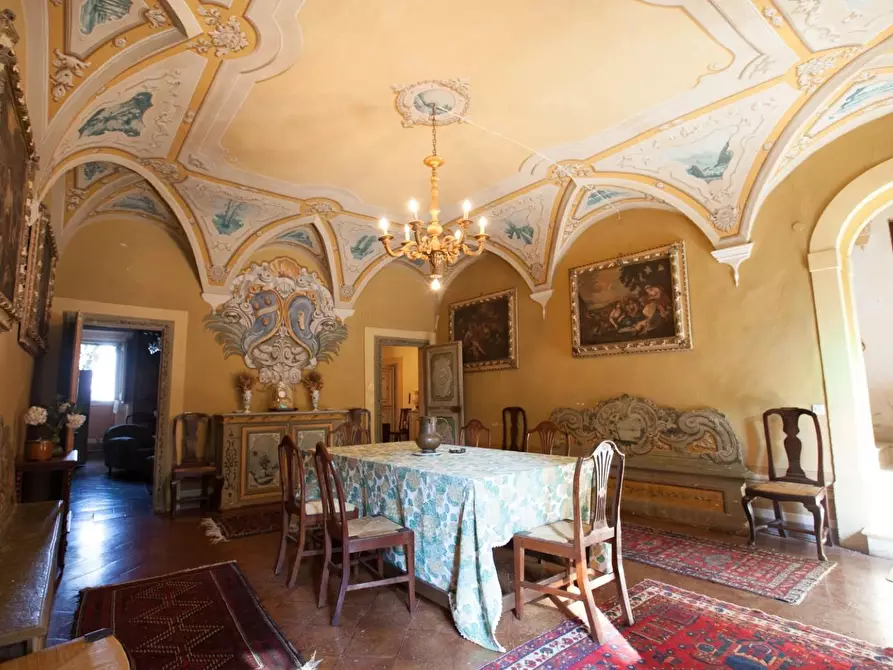 Immagine 23 di Villa in vendita  a Volterra