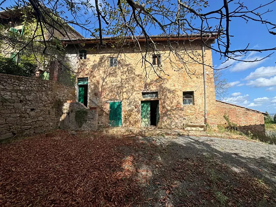 Immagine 6 di Villa in vendita  a Volterra