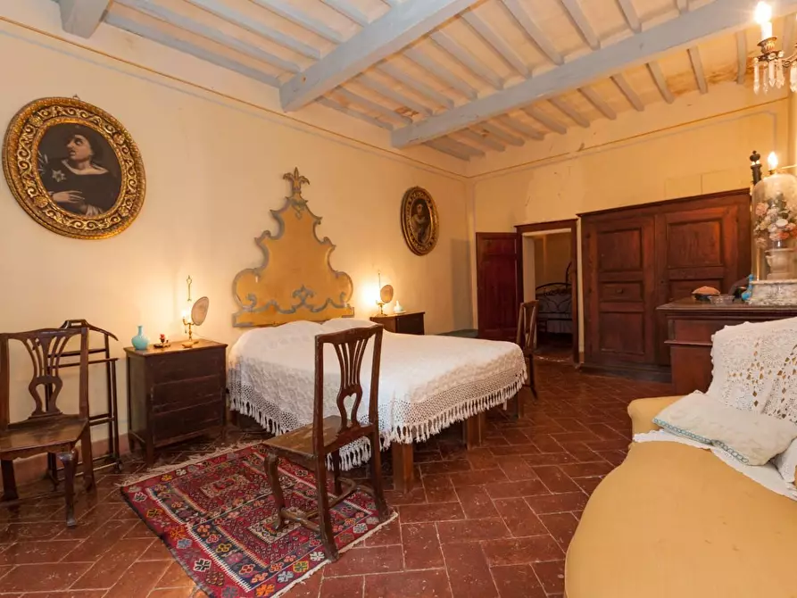 Immagine 50 di Villa in vendita  a Volterra