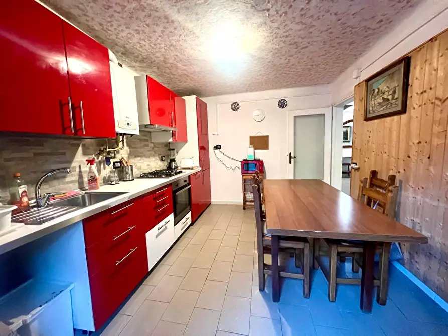 Immagine 4 di Appartamento in vendita  a Pisa