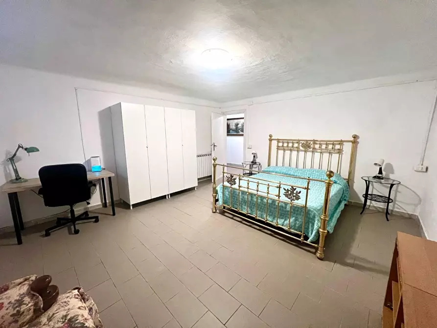 Immagine 18 di Appartamento in vendita  a Pisa