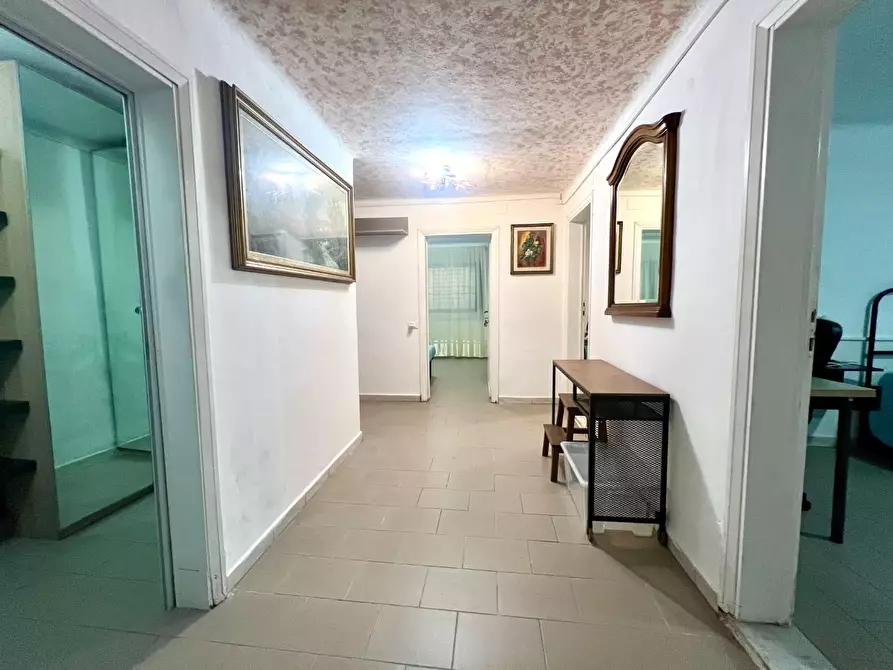 Immagine 11 di Appartamento in vendita  a Pisa