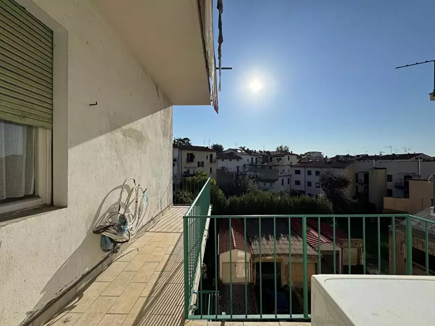 Immagine 20 di Appartamento in vendita  a Empoli