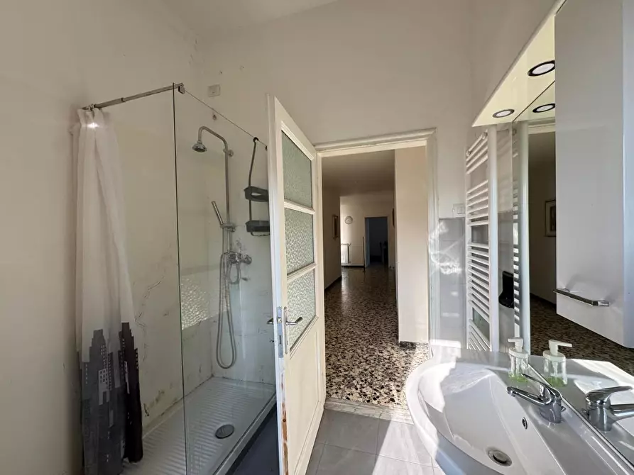 Immagine 19 di Appartamento in vendita  a Empoli