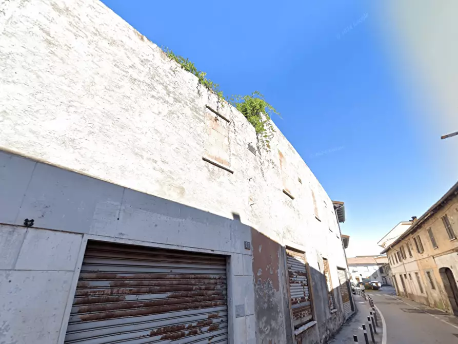 Immagine 2 di Terreno residenziale in vendita  a Bovisio-Masciago